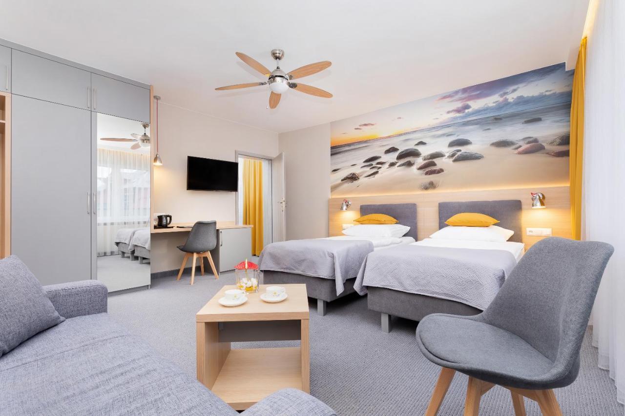 Hotel La Siesta & Medical Spa Jastrzebia Gora Luaran gambar