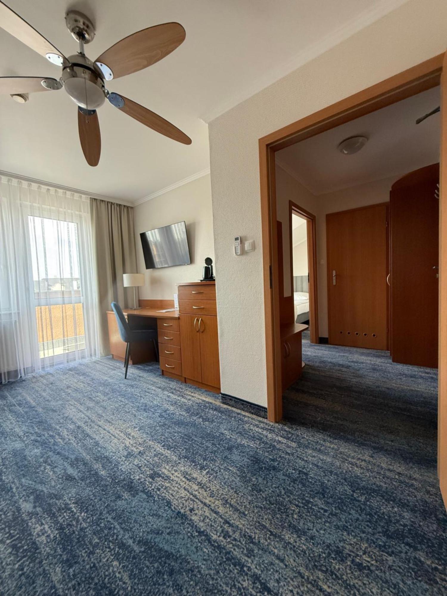 Hotel La Siesta & Medical Spa Jastrzebia Gora Luaran gambar