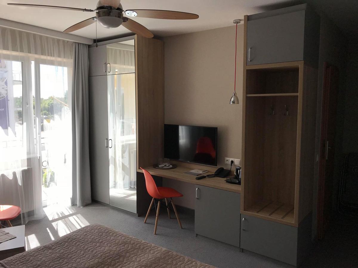 Hotel La Siesta & Medical Spa Jastrzebia Gora Luaran gambar
