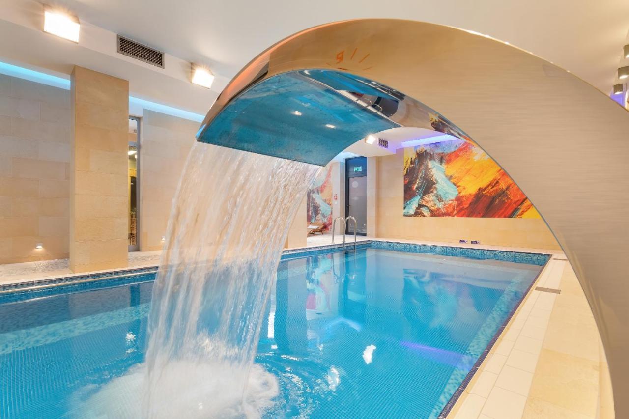 Hotel La Siesta & Medical Spa Jastrzebia Gora Luaran gambar